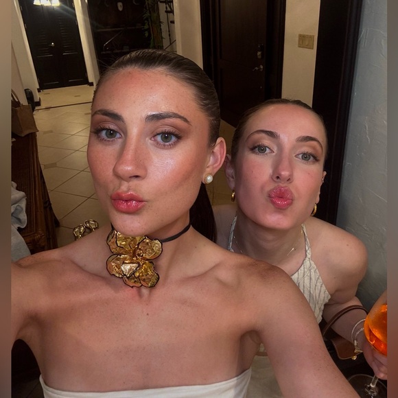 REVOLVE Jewelry - Gold Floral Choker Necklace